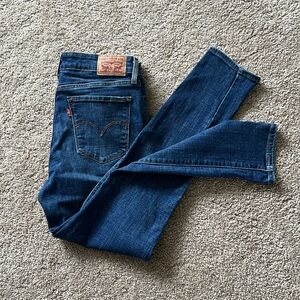 Levi 711 Skinny Women's Distressed Jeans Dark Wash Size 29